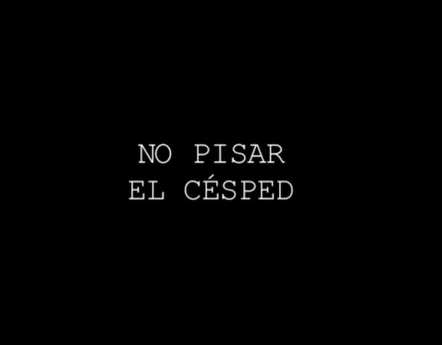 No pisar el césped